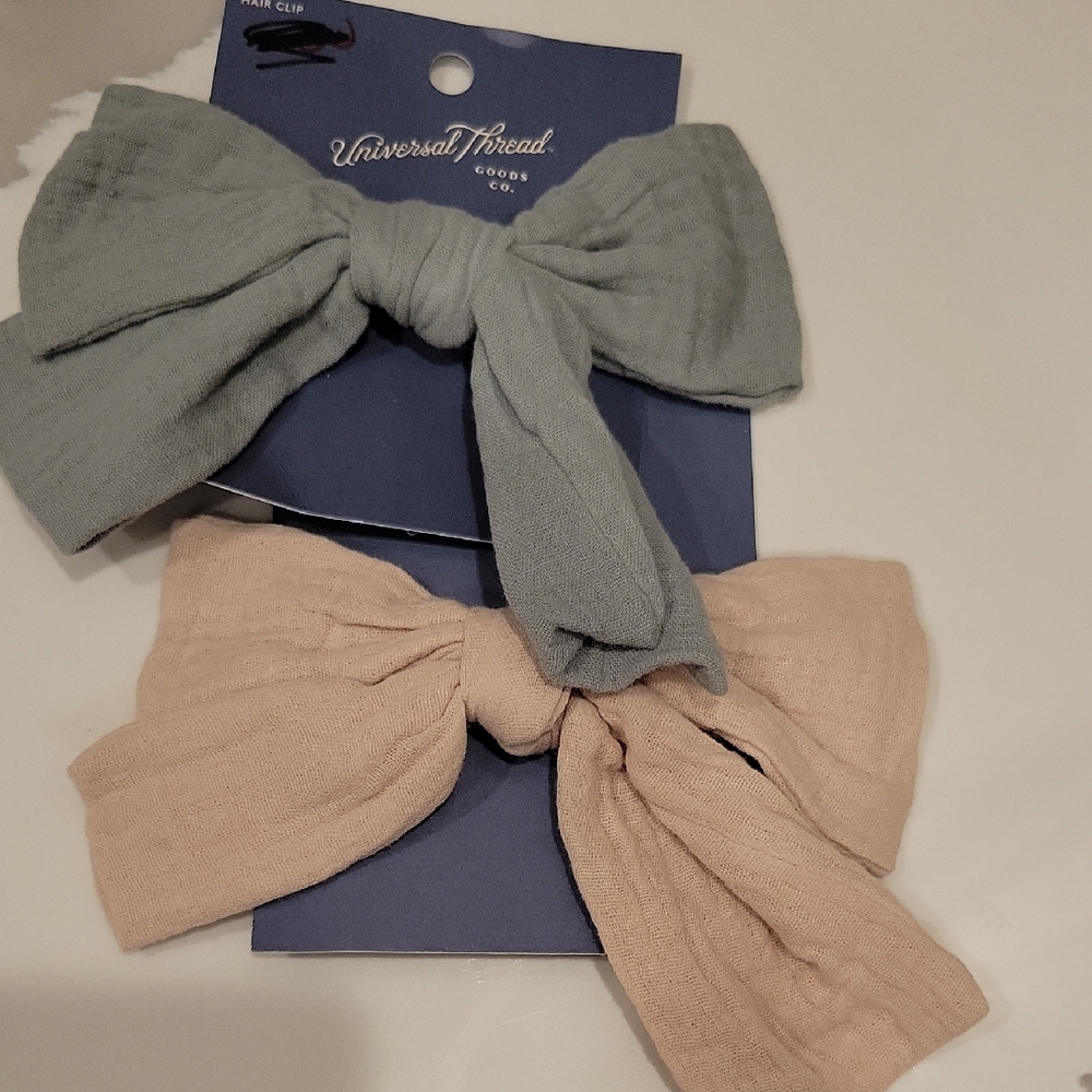 Universal Thread Bow Hair Clips - Gray and Tan